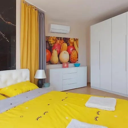 Designer Mit Pool 빌라